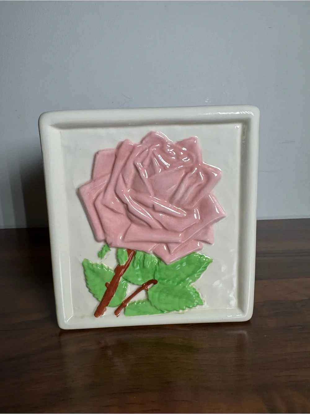 Vintage 1978 Sitter Ceramic Rose Tissue Box Cover Pink Floral